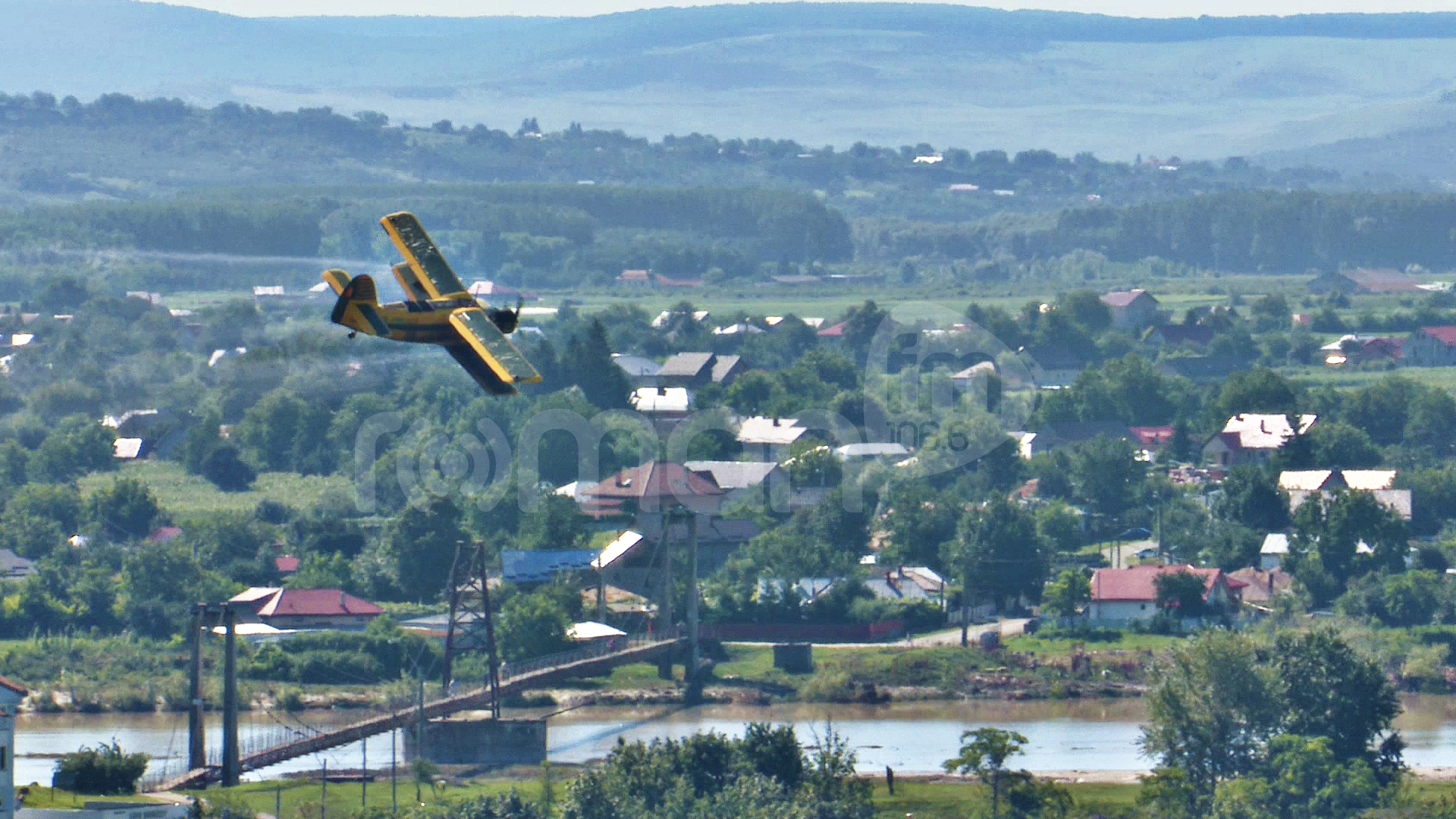 Vineri și sâmbătă se face dezinsecție aeriană la Roman